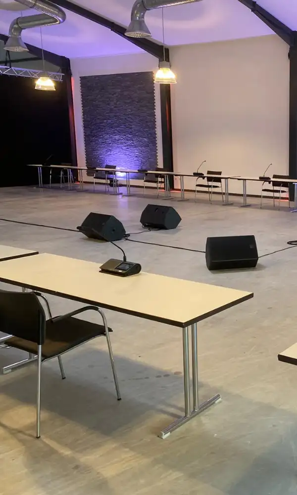 Tagungen und Seminare